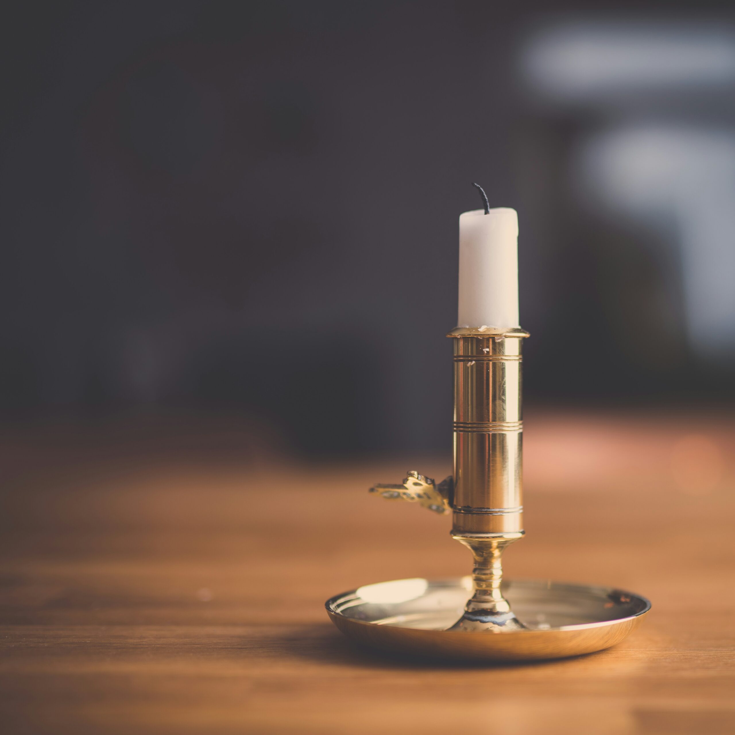 Landelijke windlichten als sfeermaker in huis